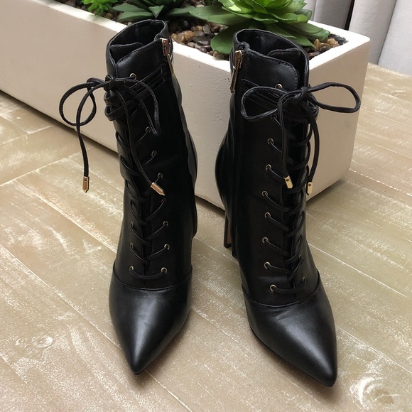 Sam Edelman High Heel Black Lace-Up Boots Size 8 Pointed Toe Ankle Boots - Picture 1 of 11